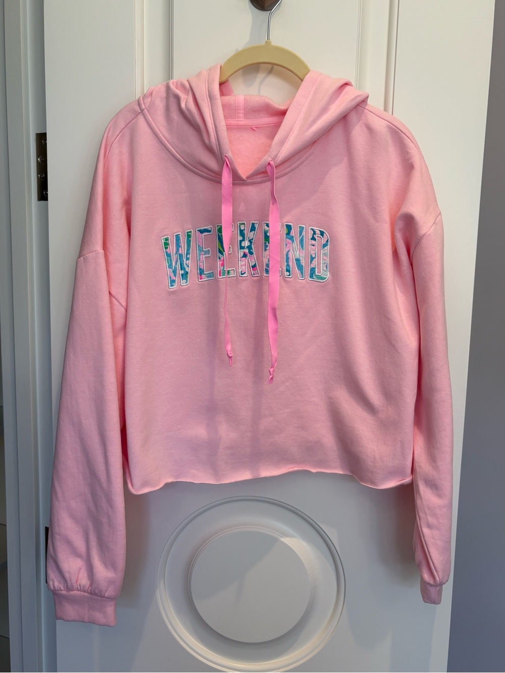 Lilly Pulitzer Pink WEEKEND Cropped Hoodie